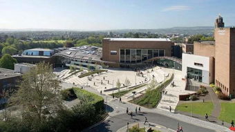 英國埃克賽特大學電子與電氣工程專業 實力與機遇解析